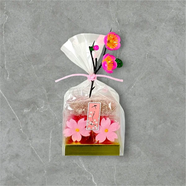桜もち（枝付）